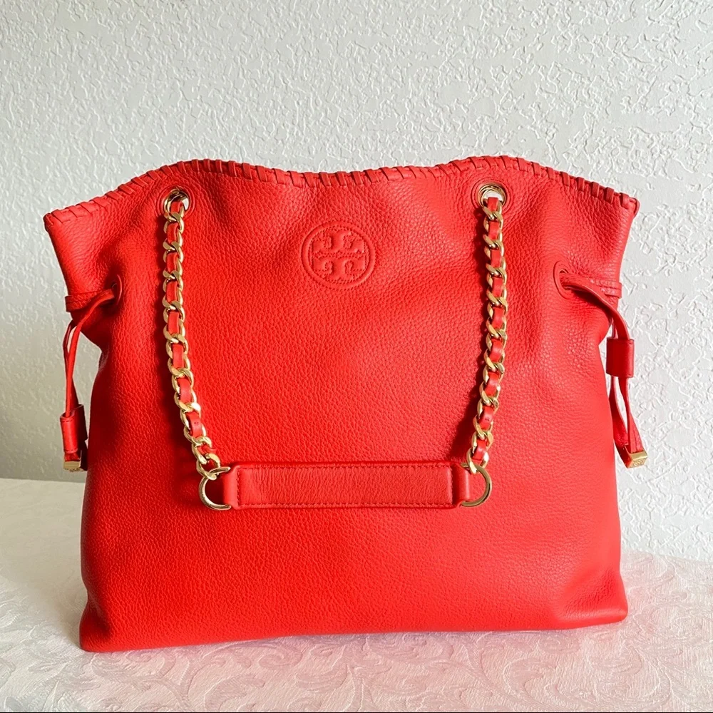 Tory Burch Thea Slouchy Chain Tote in Brilliant Red